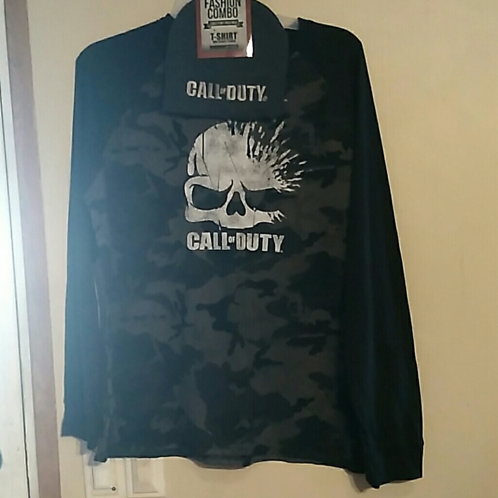 Long sleeve shirt with beanie